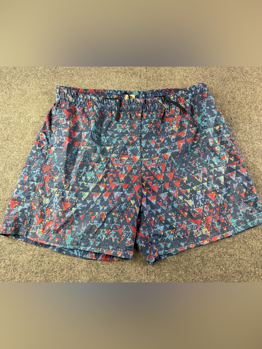 Nike ACG Mens 100% Nylon Drawstring Built In Briefs 6" Swim Trunks Size XL